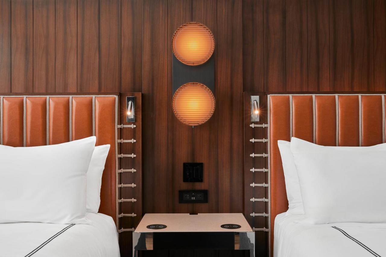 Hotel The Godfrey Detroit, Curio Collection By Hilton Extérieur photo